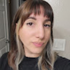 Meet your Posher, Marissa